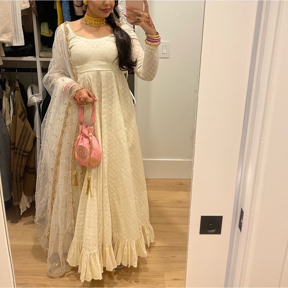 White anarkali - Picture 2 of 2